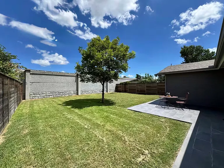 507 Parker Cir — Photo 10
