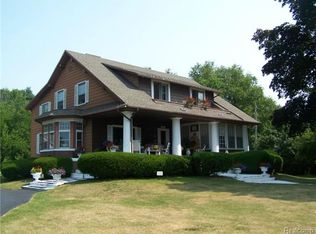 4050 Pointe Tremble Rd, Algonac, MI 48001