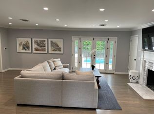 4320 Saugus Ave, Sherman Oaks, CA 91403