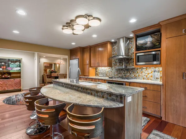 6413 Antares Rd NE, Albuquerque, NM 87111