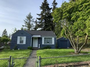 2012 NE 140th St, Seattle, WA 98125