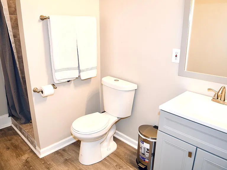 1403 Park Ave #2 — Photo 12