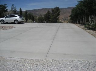 2560 Rushing Creek Trl, Palmdale, CA 93550