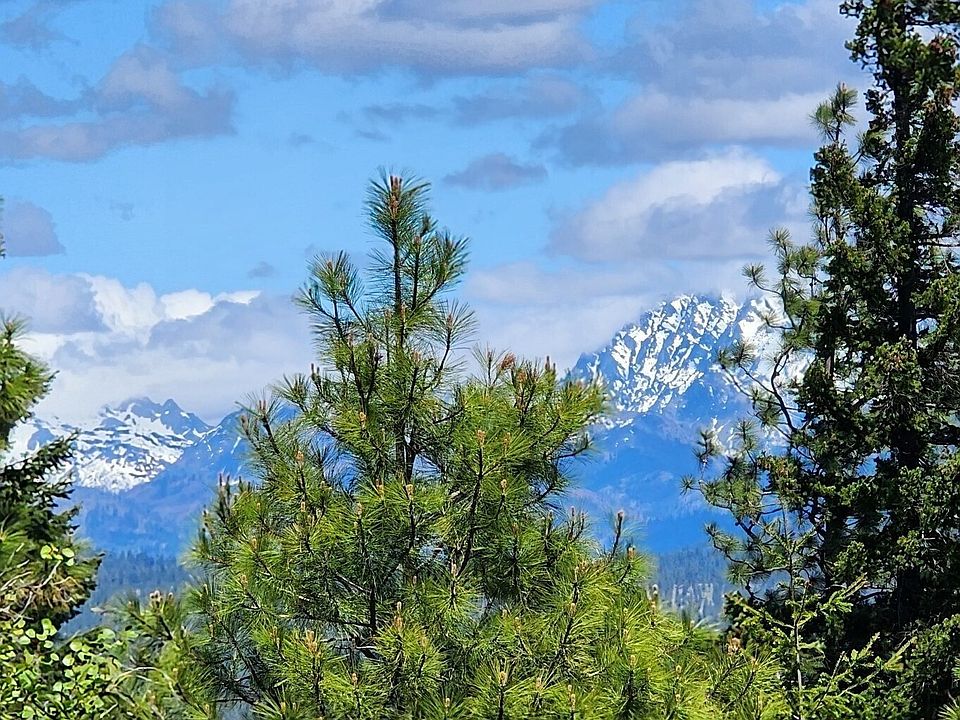 1st image of 2 Upper Peoh Point