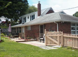 314 Fulton St, Akron, PA 17501