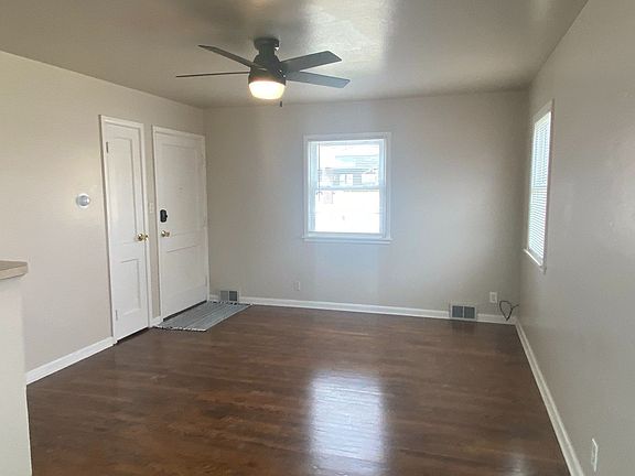 2nd image of 415 E Saint Patrick St #6
