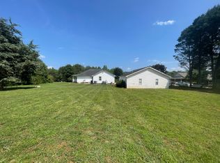 3484 Mason Spring Dr, Lincolnton, NC 28092