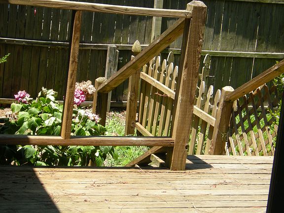 Back deck off of bonus room