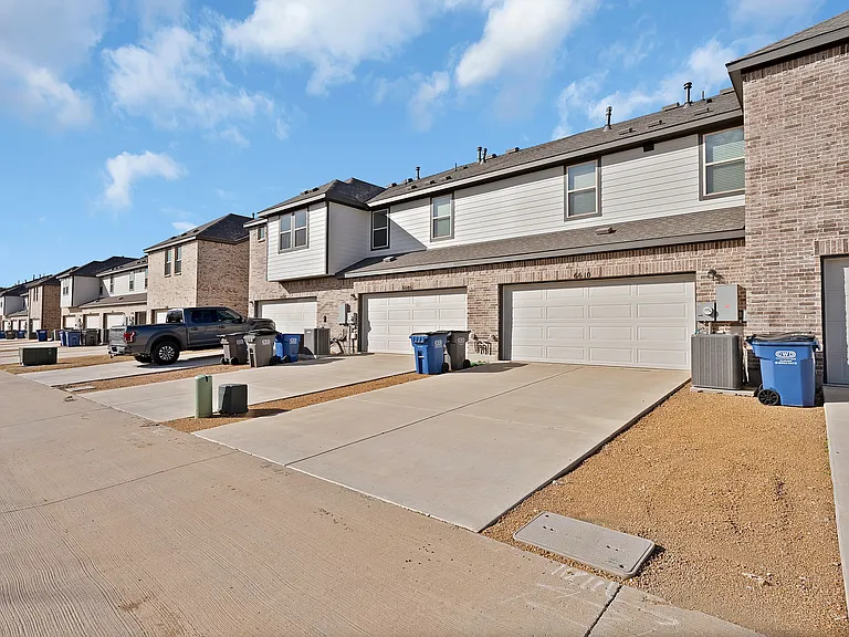 6610 Baritone Ct — Photo 29