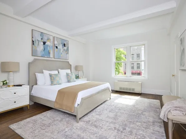 151 East 79th Street image 4 of 10