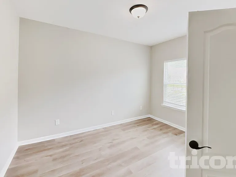 820 Mesa Verde Pl — Photo 12