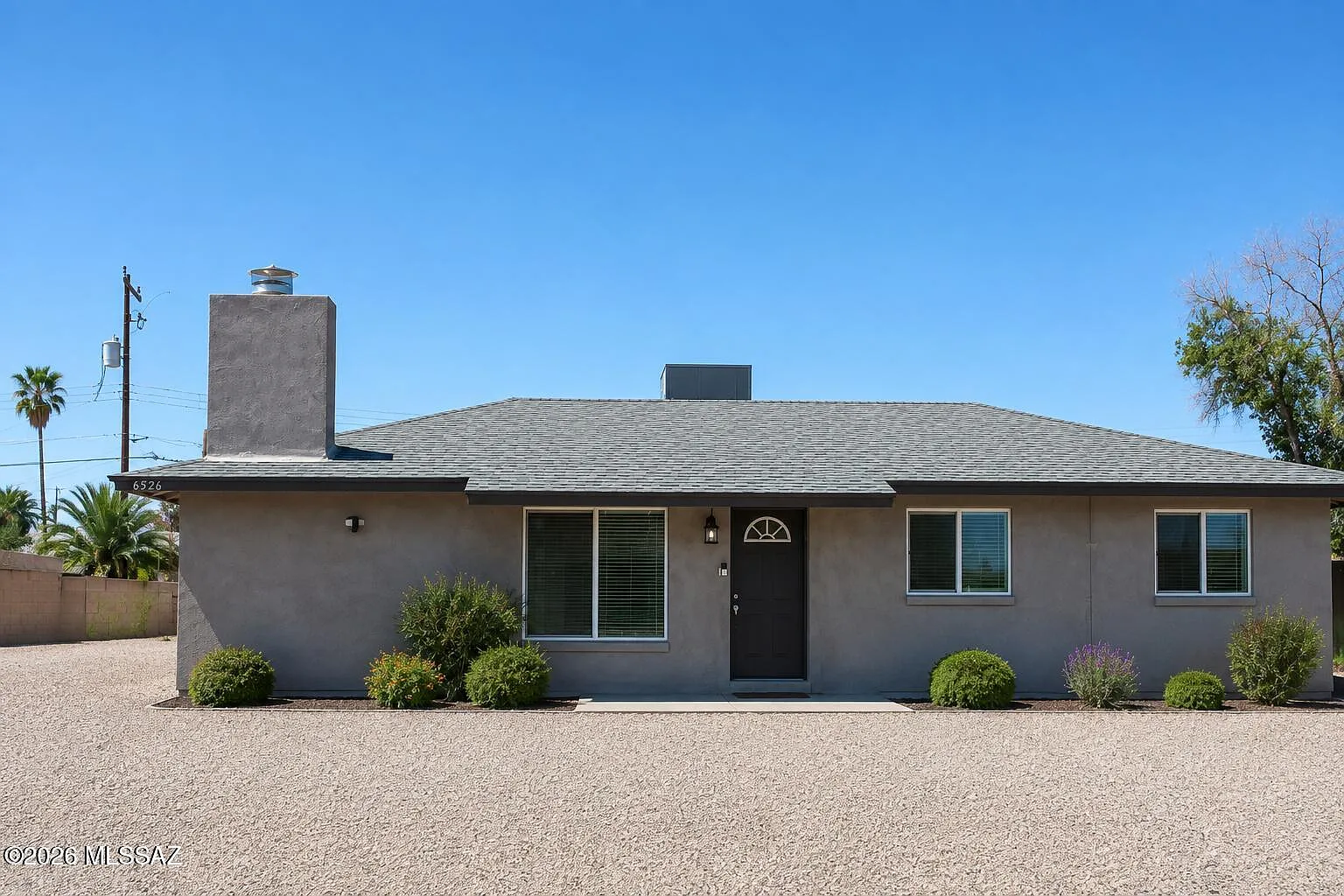 3 bed, 2.0 bath, 1339 sqft, $1,895 — Photo 1