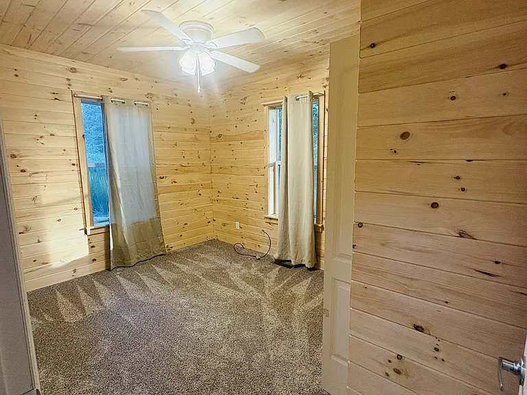 3590 Douglas Hyatt Rd — Photo 11