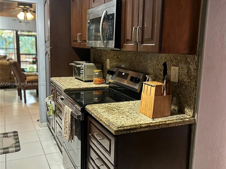 1653 NW 58th Ave #14 — Photo 8