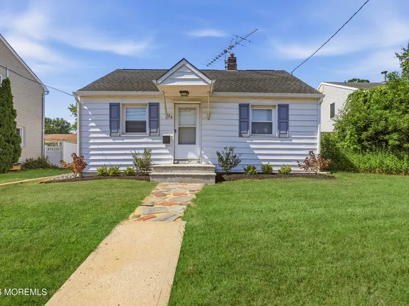 38 Collins Avenue, Port Monmouth, NJ 07758