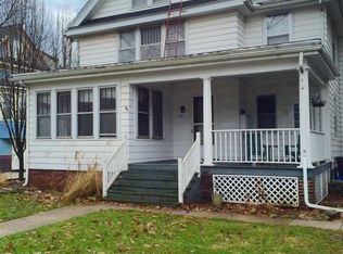 407 W Green St, Champaign, IL