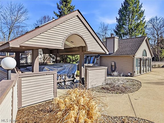 5th image of 1183 Red Tail Hawk Ct Unit 5