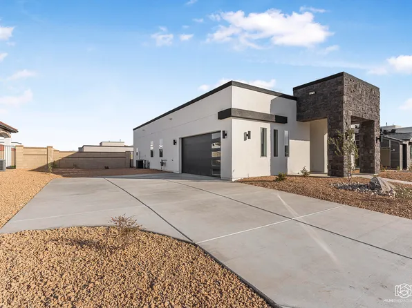 676 W Cedar Hill Dr, Saint George, UT 84790