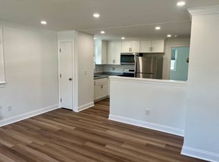 340 E Main St APT 4, Avon, MA 02322