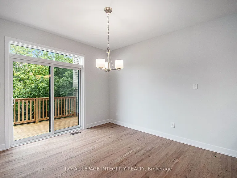 10 Morrall Ct — Photo 12