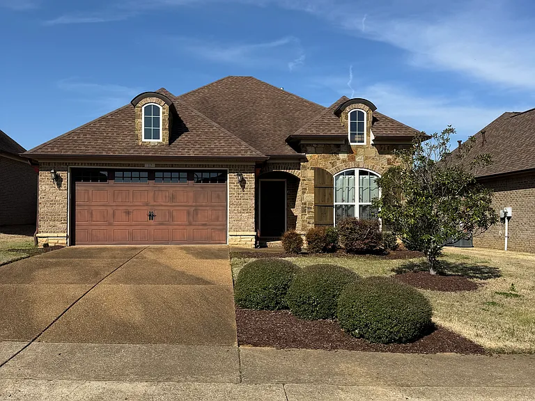17 Copper Ridge Cv — Photo 2
