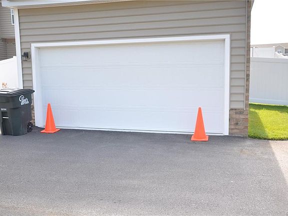 4th image of 6916 Hawser Ln
