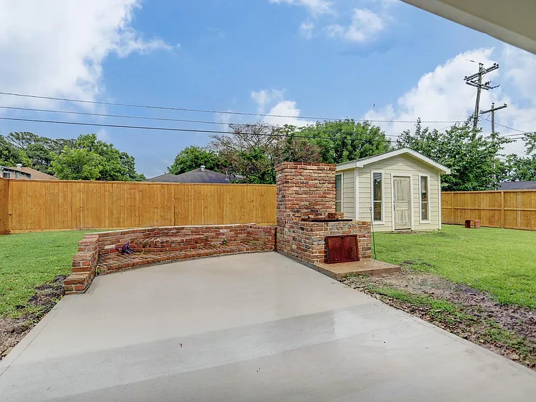 5814 Anaqua Dr — Photo 15