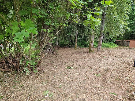4th image of 7613 Gelding Court SE