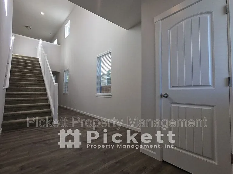 4222 Andasio Loop SE — Photo 3