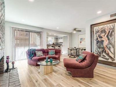 15221 Berry Trl APT 405, Dallas, TX, 75248