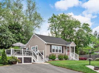 3 Callahan St, Billerica, MA 01821