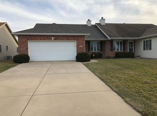 4208 Gissing Dr, Springfield, IL 62711