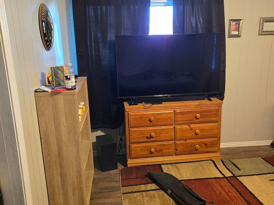 1st image of 507 W Washington Ave