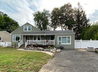 142 Perrin Ave, Pompton Lakes, NJ 07442