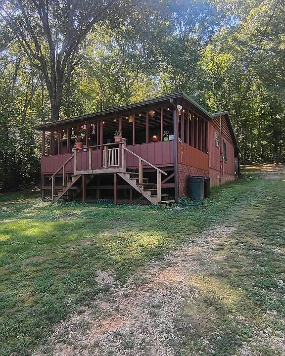 1st image of 265 Stockdale Cir