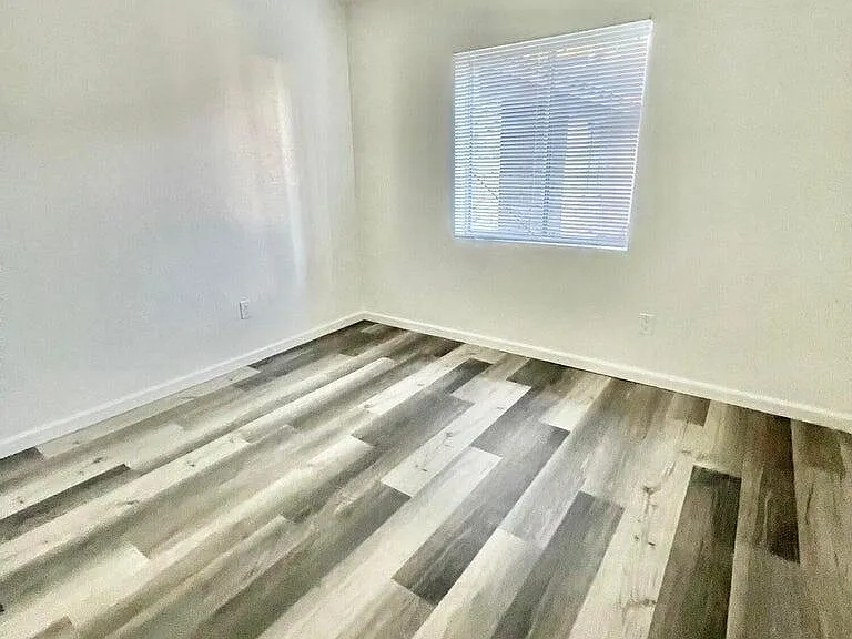 32 W Loma Vista Dr #102 — Photo 14