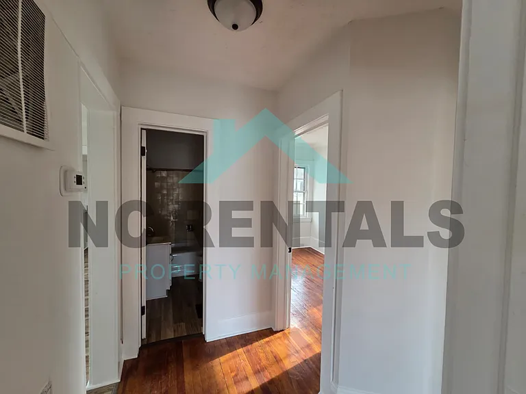 1318 Front St — Photo 9