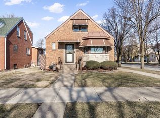 6401 Sinclair Ave, Berwyn, IL 60402