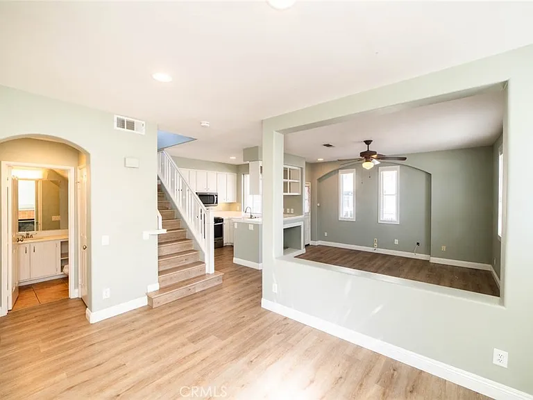 149 Trellis Ln — Photo 5