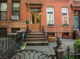 572 10th St, Brooklyn, NY 11215