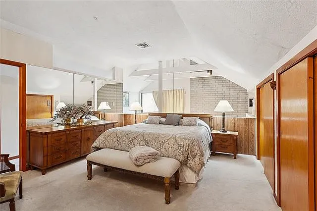 4605 N Turnbull Dr — Photo 15