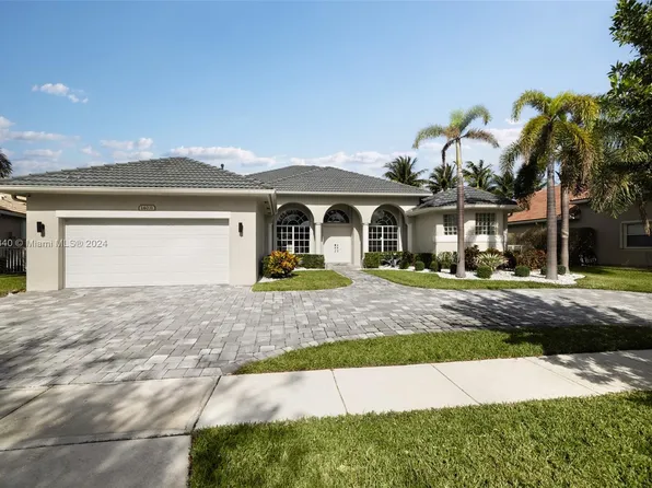14031 NW 19th St, Pembroke Pines, FL 33028