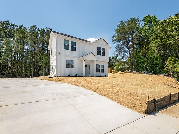 3rd image of 1182 Hurdle Mills Rd