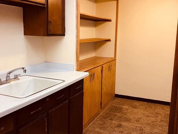 5th image of 2570 N Maryland Ave APT 202