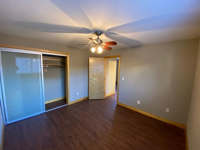 3013 Grand Ave S — Photo 11
