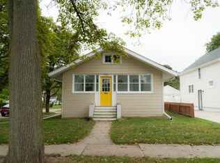 1701 S Genesee Dr, Lansing, MI 48915