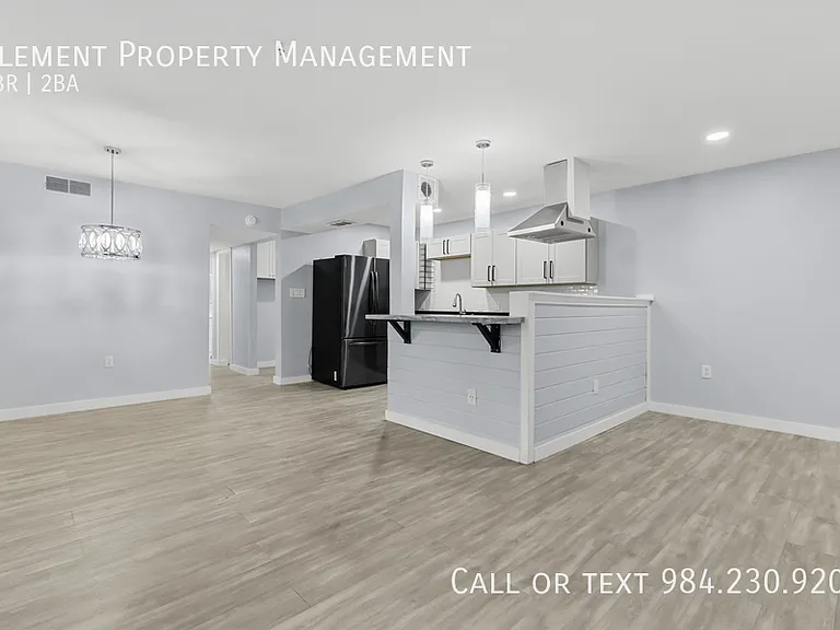 500 Umstead Dr #B203 — Photo 21