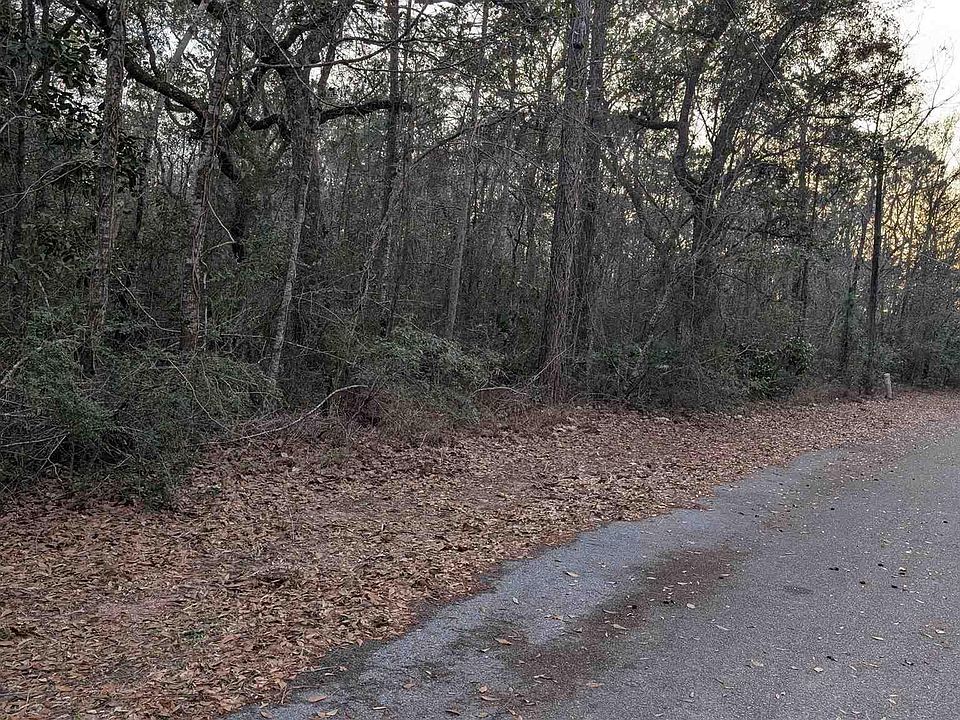 2nd image of 5545 Bay Edge Ln