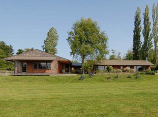 6216 SW 244th St, Vashon, WA 98070