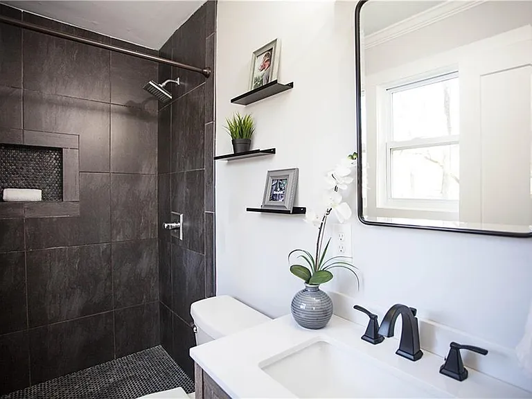 387 Michael Dr — Photo 21